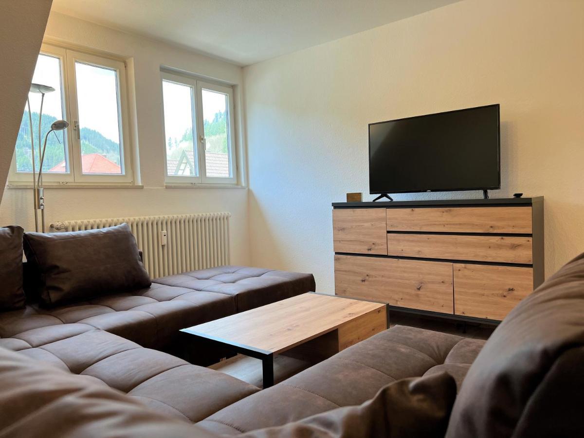 Ferienwohnung Kinzigblick - Balkon - Fuer Kinder - Mit Bettwaesche & Handtuecher Schenkenzell Eksteriør bilde